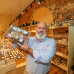 The Joys of Easter: Noosa Chocolate Factory Keeps Chocolate Treats Affordable Amid Rising Cocoa Prices 20241120ncf 3